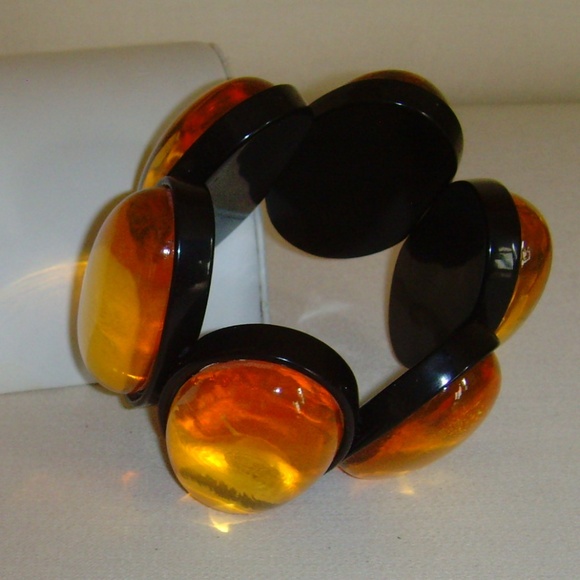 Gerda Lynggaard MONIES Amber Lucite and Animal Print Themed Statement Bracelet - Picture 15 of 16